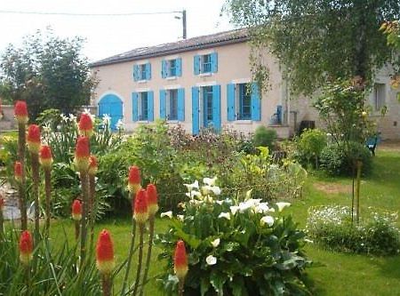 Maison D'Hotes La Chabanaise - Marais Poitevin Bed & Breakfast Cramchaban Dış mekan fotoğraf